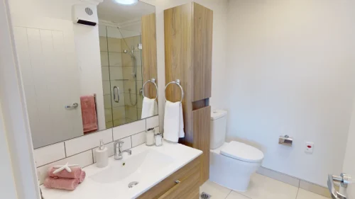 Whitby Lakes Retirement Village